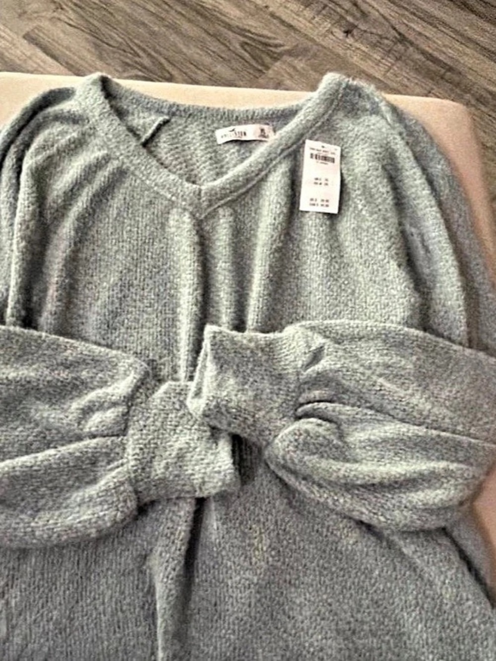 Hollister Fuzzy V-Neck Sweater Fuzzy Cardigan in Green XL NWT